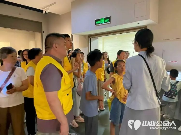 守望文明拓视野汲取力量再讲解----长治市文明守望文物保护志愿者服务中心志愿者赴晋城开展文博知识学习交流活动守护家乡的历史文化讲好长治故事 - 第3张 - 山西公益人 守望文明拓视野汲取力量再讲解----长治市文明守望文物保护志愿者服务中心志愿者赴晋城开展文博知识学习交流活动守护家乡的历史文化讲好长治故事 - 第3张
