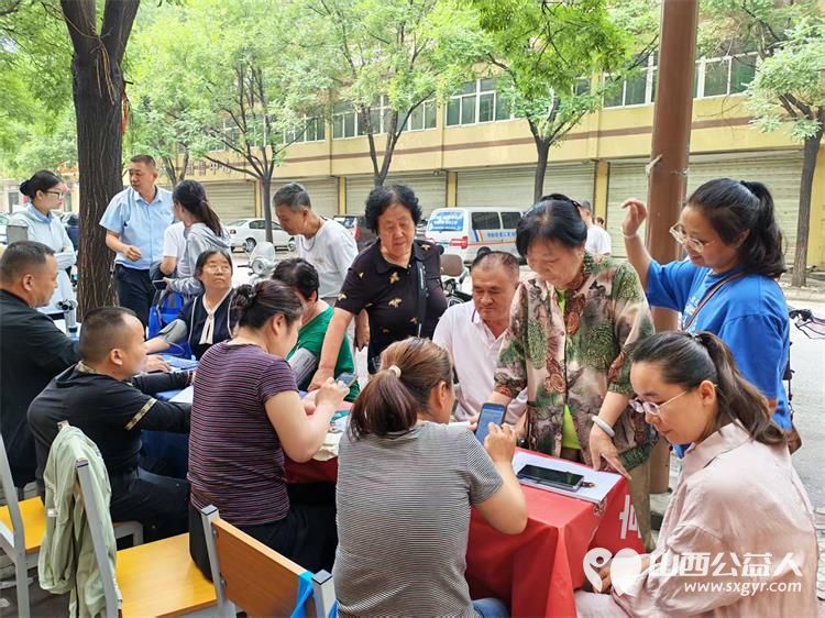 志愿服务进社区健康活动暖人心----2026年8月5日介休市敬老协会走进北坛街道花园街社区为社区所有老人爱心理发义诊等多项贴心服务 - 第21张