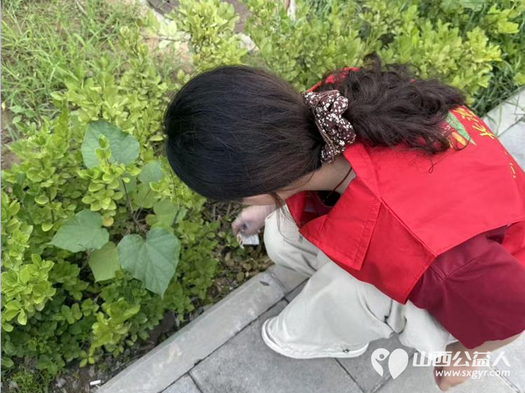 浓浓敬老情情暖夕阳红｜长治市阳光困境儿童帮扶协会走进八一社区居家养老服务中心志愿服务活动用真心陪伴长者用行动温暖夕阳 - 第11张