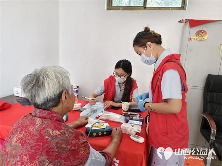 寿阳县卡卡公益志愿者协会携手众享商贸有限公司走出寿阳走进榆次区东赵乡榆三庄村开展2026传递温暖服务邻里共建和谐美好家园活动 - 第9张