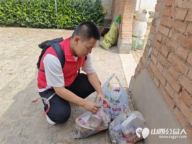 寿阳县卡卡公益志愿者协会携手众享商贸有限公司走出寿阳走进榆次区东赵乡榆三庄村开展2026传递温暖服务邻里共建和谐美好家园活动 - 第27张