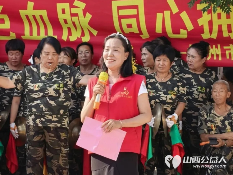 致敬老兵传承红色血脉同心拥军共叙鱼水深情----忻州市爱心公益协会走进南胡村开展拥军慰问文艺演出志愿者依照帮扶名单分装慰问物资送到村内11位重点帮扶对象手中 - 第5张 - 山西公益人 致敬老兵传承红色血脉同心拥军共叙鱼水深情----忻州市爱心公益协会走进南胡村开展拥军慰问文艺演出志愿者依照帮扶名单分装慰问物资送到村内11位重点帮扶对象手中 - 第5张