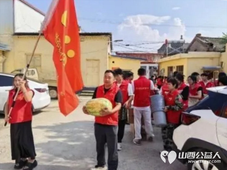 致敬老兵传承红色血脉同心拥军共叙鱼水深情----忻州市爱心公益协会走进南胡村开展拥军慰问文艺演出志愿者依照帮扶名单分装慰问物资送到村内11位重点帮扶对象手中 - 第46张 - 山西公益人 致敬老兵传承红色血脉同心拥军共叙鱼水深情----忻州市爱心公益协会走进南胡村开展拥军慰问文艺演出志愿者依照帮扶名单分装慰问物资送到村内11位重点帮扶对象手中 - 第46张