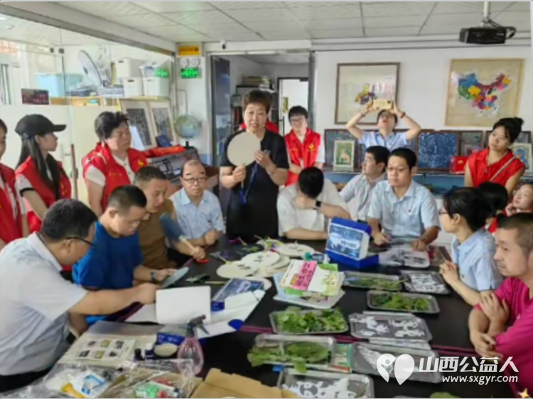 党建引领公益传递金融温度----建设银行山西省分行金融科技部党支部走进太原市安健儿公益服务中心看望孤独症孩子们带去了好多好多的礼物 - 第10张