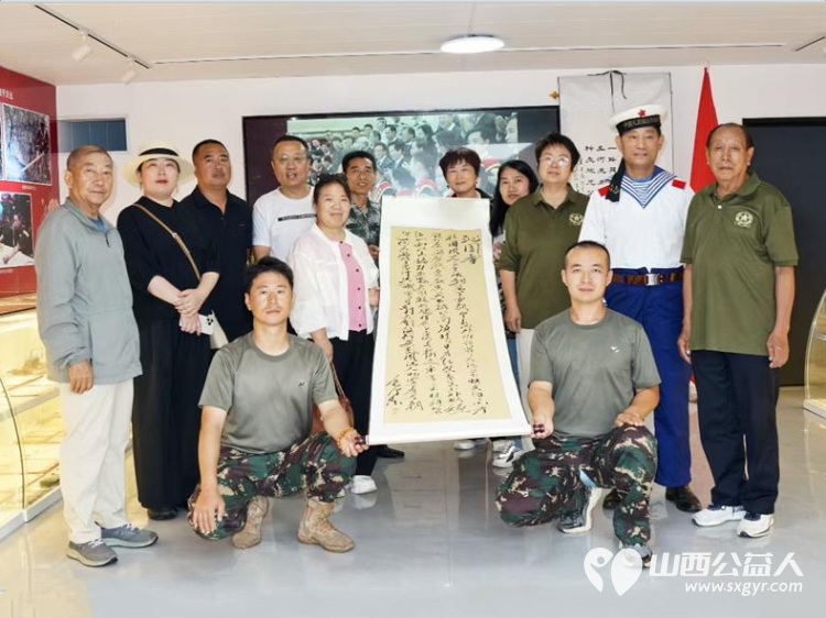 八一建军节长治战友之家的战友们来到壶关县后脑村慰问最美退伍军人牛何松并参观了他的英雄事迹展览馆和工作室大家都深受感动 - 第4张