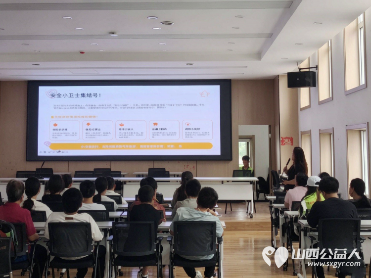 盛夏送暖爱心护航|文水县妇联联合爱心帮扶志愿者协会2026年助学金发放仪式圆满举行感谢北京启爱公益基金会、聊城市尚善社会工作服务中心以及上海爱心人士王睿嘉倾情捐助 - 第4张 - 山西公益人 盛夏送暖爱心护航|文水县妇联联合爱心帮扶志愿者协会2026年助学金发放仪式圆满举行感谢北京启爱公益基金会、聊城市尚善社会工作服务中心以及上海爱心人士王睿嘉倾情捐助 - 第4张
