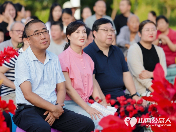 文水县举办2026年移风易俗进万家婚事新办绽芳华主题文化活动10对新人手牵手在活动主场地滨河公园举办集体婚礼把文明婚嫁的新风尚传递给更多人 - 第6张 - 山西公益人 文水县举办2026年移风易俗进万家婚事新办绽芳华主题文化活动10对新人手牵手在活动主场地滨河公园举办集体婚礼把文明婚嫁的新风尚传递给更多人 - 第6张