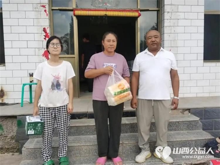 太原市阳光益佳信息服务有限公司在太谷县孤儿院隆重开展“学习雷锋阳光精神·让爱回家在行动”主题公益慰问活动 - 第6张