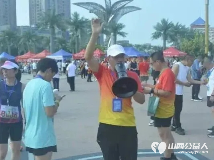 湖岸同心铺跑道欢乐乘风同赴约----2026年太原市全民健身日清徐东湖欢乐跑这里有一群血肉相连的爱心奉献团队是太原市全民健身事业向前迈进的扎实一步 - 第3张