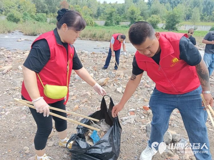 保护母亲河全省联动巡河护河系列活动再启动----阳泉市河长办联合阳泉市义工联合会在五渡湿地公园开展 十年守护幸福晋享 净滩行动市义工联义工民间巡河员共计50余人参加了活动 - 第19张 - 山西公益人 保护母亲河全省联动巡河护河系列活动再启动----阳泉市河长办联合阳泉市义工联合会在五渡湿地公园开展 十年守护幸福晋享 净滩行动市义工联义工民间巡河员共计50余人参加了活动 - 第19张