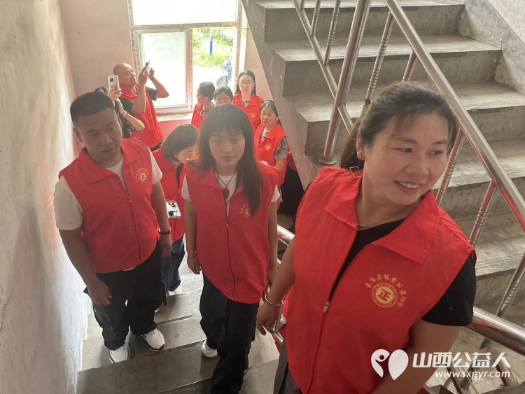 爱心助学再续航点亮寒窗万里光----长治市正能量公益协会志愿服务团队三队的爱心志愿者们举办了2026暑期爱心助学帮扶活动本次资助活动共帮扶了五位困难学生 - 第10张 - 山西公益人 爱心助学再续航点亮寒窗万里光----长治市正能量公益协会志愿服务团队三队的爱心志愿者们举办了2026暑期爱心助学帮扶活动本次资助活动共帮扶了五位困难学生 - 第10张