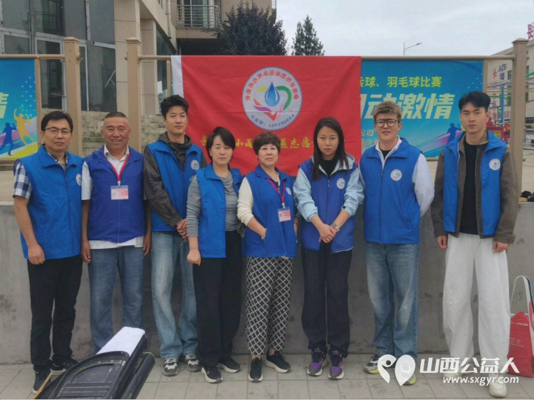 义剪义不容辞|8月29日长治市小雨点公益志愿者协会为生活在轴承北院南院的老年人进行义务理发活动 - 第1张