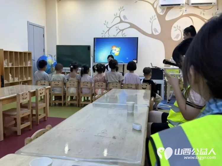 用青春奉献服务家乡新貌·把论文写在家乡的土地上----晋中新青年高校志愿者联合服务中心返乡大学生实践实训活动精彩收官 - 第6张 - 山西公益人 用青春奉献服务家乡新貌·把论文写在家乡的土地上----晋中新青年高校志愿者联合服务中心返乡大学生实践实训活动精彩收官 - 第6张
