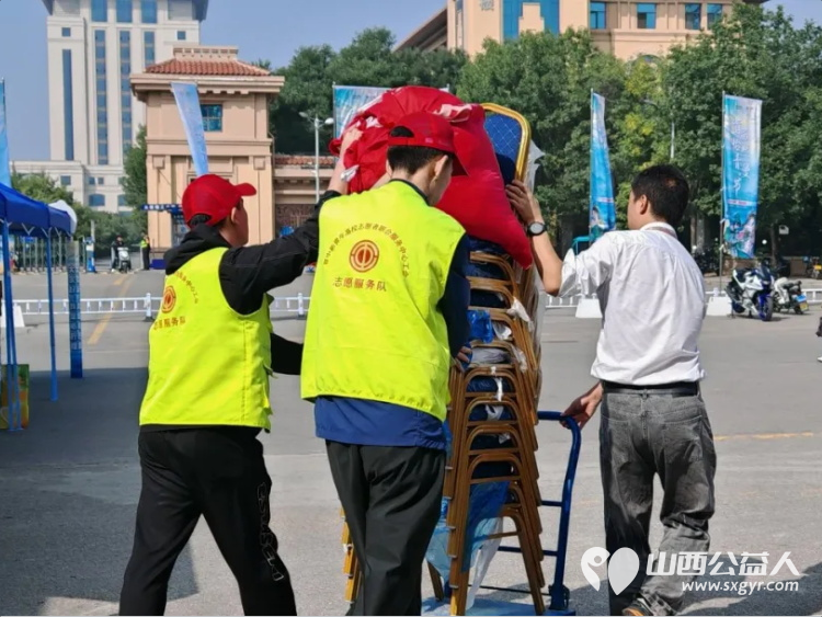 用青春奉献服务家乡新貌·把论文写在家乡的土地上----晋中新青年高校志愿者联合服务中心返乡大学生实践实训活动精彩收官 - 第10张 - 山西公益人 用青春奉献服务家乡新貌·把论文写在家乡的土地上----晋中新青年高校志愿者联合服务中心返乡大学生实践实训活动精彩收官 - 第10张