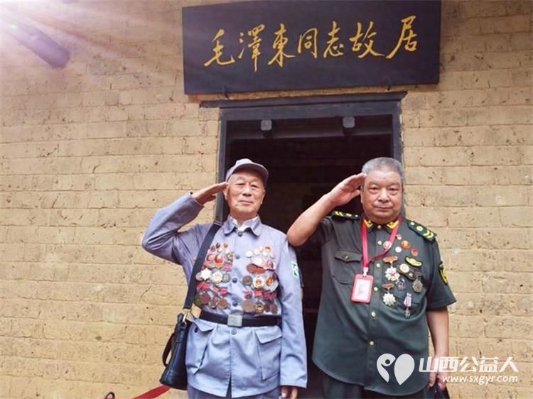 晋湘红色联动薪火代代相传----吕梁抗战老兵纪念馆馆长闫京生带队联合全国道德模范提名奖赵海生跨省宣讲让老区红色精神照亮新时代征程 - 第4张 - 山西公益人 晋湘红色联动薪火代代相传----吕梁抗战老兵纪念馆馆长闫京生带队联合全国道德模范提名奖赵海生跨省宣讲让老区红色精神照亮新时代征程 - 第4张
