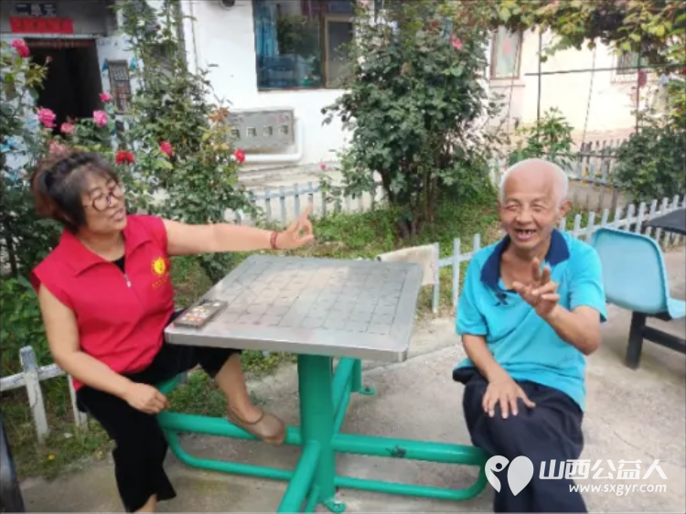2026年8月阳泉市义工联合会组织义工开展幸福家园敬老服务28名义工对各社区的12位服务对象提供了志愿服务服务总时长达115小时用我们的真心陪伴守护老人的夕阳幸福时光 - 第10张