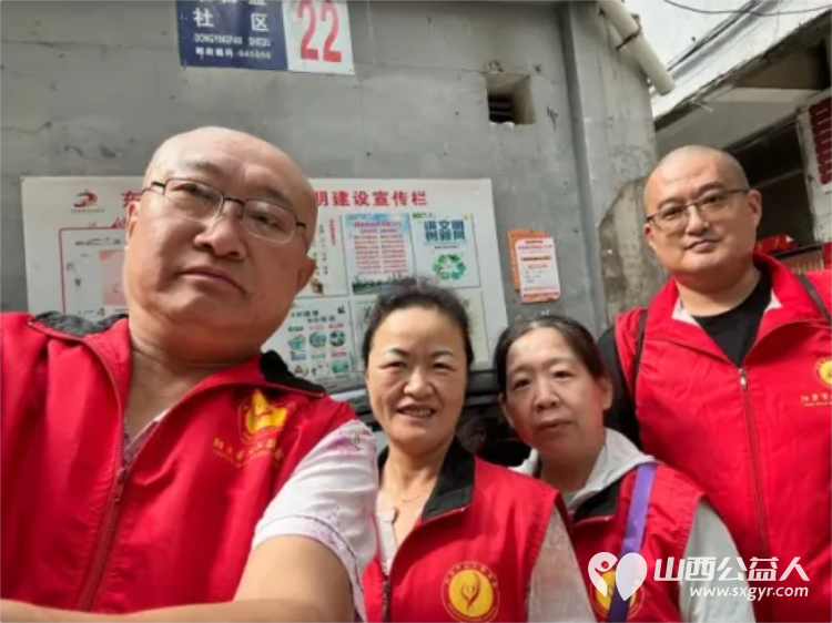 2026年8月阳泉市义工联合会组织义工开展幸福家园敬老服务28名义工对各社区的12位服务对象提供了志愿服务服务总时长达115小时用我们的真心陪伴守护老人的夕阳幸福时光 - 第23张