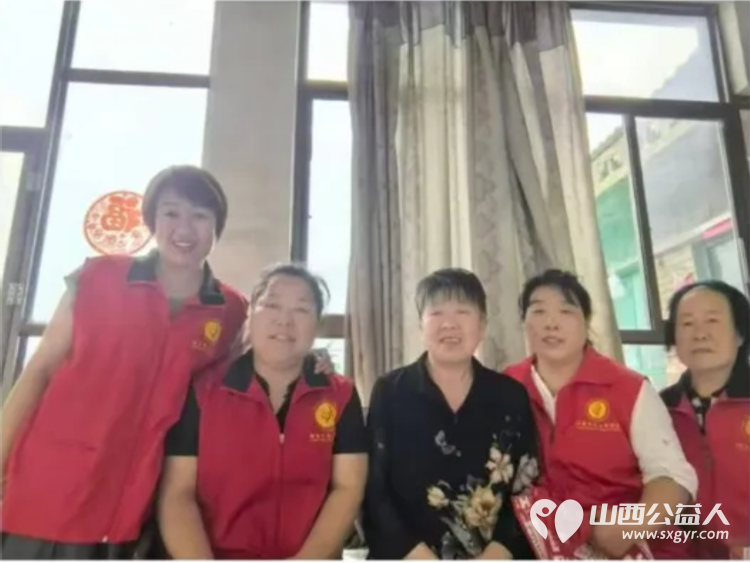 2026年8月阳泉市义工联合会组织义工开展幸福家园敬老服务28名义工对各社区的12位服务对象提供了志愿服务服务总时长达115小时用我们的真心陪伴守护老人的夕阳幸福时光 - 第30张