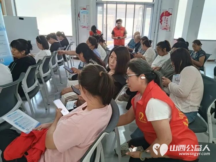 家门口的肠道健康公益活动我们来啦----吕梁市离石区青年志愿者协会“顶梁柱肠道健康计划”公益专场活动顺利走进凤山街道梧桐社区助力社区健康公益建设 - 第10张 - 山西公益人 家门口的肠道健康公益活动我们来啦----吕梁市离石区青年志愿者协会“顶梁柱肠道健康计划”公益专场活动顺利走进凤山街道梧桐社区助力社区健康公益建设 - 第10张