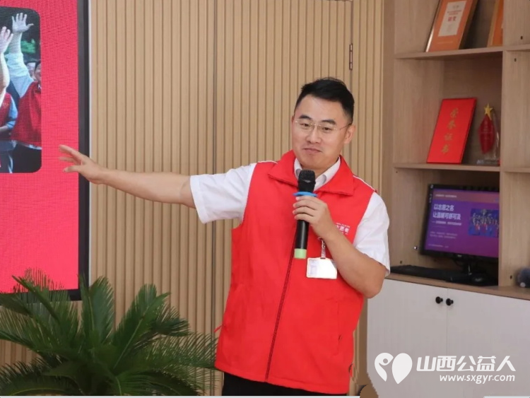 以志愿之名让温暖可感可及|盐湖区志愿者协会开展志愿服务专题培训引导志愿者自觉自愿量力而行讲究实效持之以恒守住服务底线提升专业能力 - 第4张 - 山西公益人 以志愿之名让温暖可感可及|盐湖区志愿者协会开展志愿服务专题培训引导志愿者自觉自愿量力而行讲究实效持之以恒守住服务底线提升专业能力 - 第4张