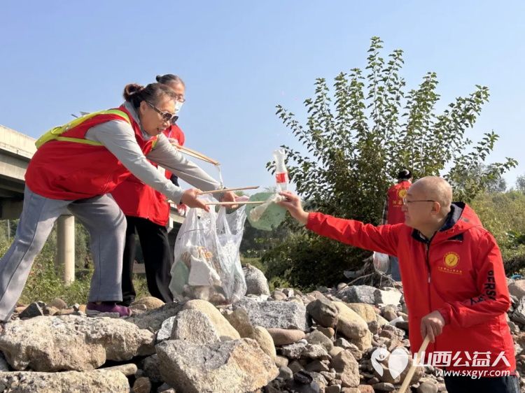 保护母亲河阳泉义工在行动----2026年9月12日阳泉市义工联合会14名义工和民间巡河员为爱集结保护母亲河巡河净滩活动在白羊墅湿地公园开展 - 第8张