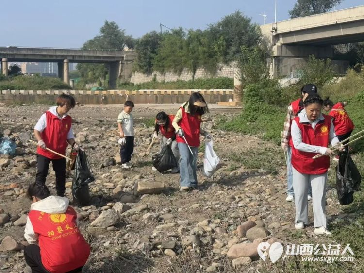 保护母亲河阳泉义工在行动----2026年9月12日阳泉市义工联合会14名义工和民间巡河员为爱集结保护母亲河巡河净滩活动在白羊墅湿地公园开展 - 第14张
