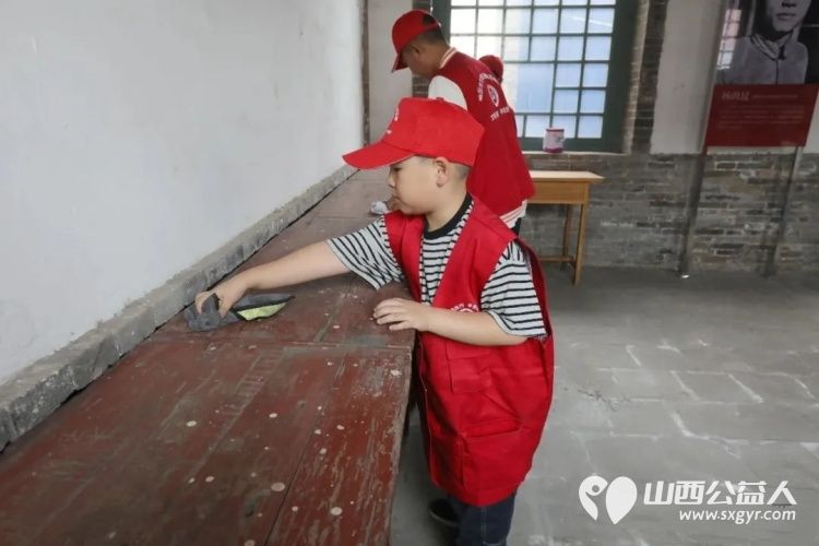 追寻红色足迹赓续革命精神----临汾市文明交通志愿者协会党支部组织党员志愿者前往刘北村革命基地及革命纪念馆开展红色研学与文物保护志愿服务活动 - 第9张