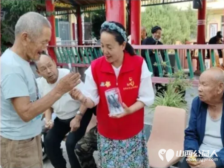 情暖敬老路志愿微光润----忻州市爱心公益协会携手社会爱心人士赴代县慰问敬老院五保老人把物资帮扶和暖心陪伴送到老人身边 - 第12张 - 山西公益人 情暖敬老路志愿微光润----忻州市爱心公益协会携手社会爱心人士赴代县慰问敬老院五保老人把物资帮扶和暖心陪伴送到老人身边 - 第12张