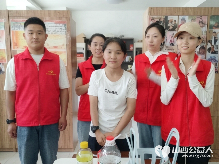 情暖助残路志愿微光润童心----忻州市爱心公益协会携手社会爱心人士赴代县走访看望7名困境残疾儿童把物资帮扶和暖心陪伴送到孩子们身边积极营造全社会关爱残疾儿童的良好风尚 - 第3张 - 山西公益人 情暖助残路志愿微光润童心----忻州市爱心公益协会携手社会爱心人士赴代县走访看望7名困境残疾儿童把物资帮扶和暖心陪伴送到孩子们身边积极营造全社会关爱残疾儿童的良好风尚 - 第3张