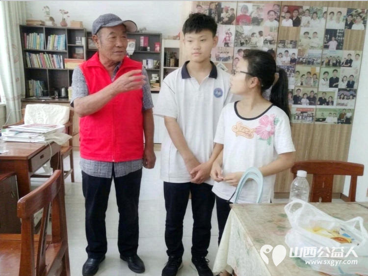 情暖助残路志愿微光润童心----忻州市爱心公益协会携手社会爱心人士赴代县走访看望7名困境残疾儿童把物资帮扶和暖心陪伴送到孩子们身边积极营造全社会关爱残疾儿童的良好风尚 - 第5张 - 山西公益人 情暖助残路志愿微光润童心----忻州市爱心公益协会携手社会爱心人士赴代县走访看望7名困境残疾儿童把物资帮扶和暖心陪伴送到孩子们身边积极营造全社会关爱残疾儿童的良好风尚 - 第5张
