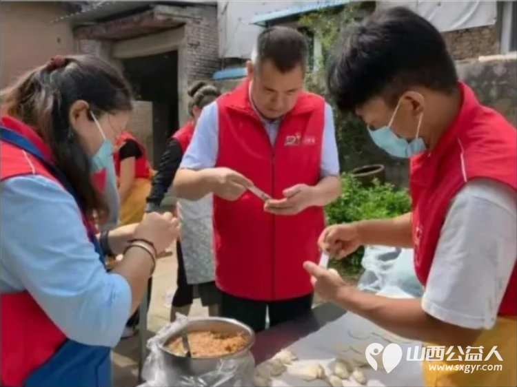 情暖童心送关怀志愿入户伴成长----盐湖区志愿者协会阳光成长关爱困境儿童公益服务项目走访慰问五年级学生小芮及其母亲通过入户清洁生活照料情感陪伴和物资慰问为这个家庭送去实实在在的关怀与温暖 - 第1张 - 山西公益人 情暖童心送关怀志愿入户伴成长----盐湖区志愿者协会阳光成长关爱困境儿童公益服务项目走访慰问五年级学生小芮及其母亲通过入户清洁生活照料情感陪伴和物资慰问为这个家庭送去实实在在的关怀与温暖 - 第1张