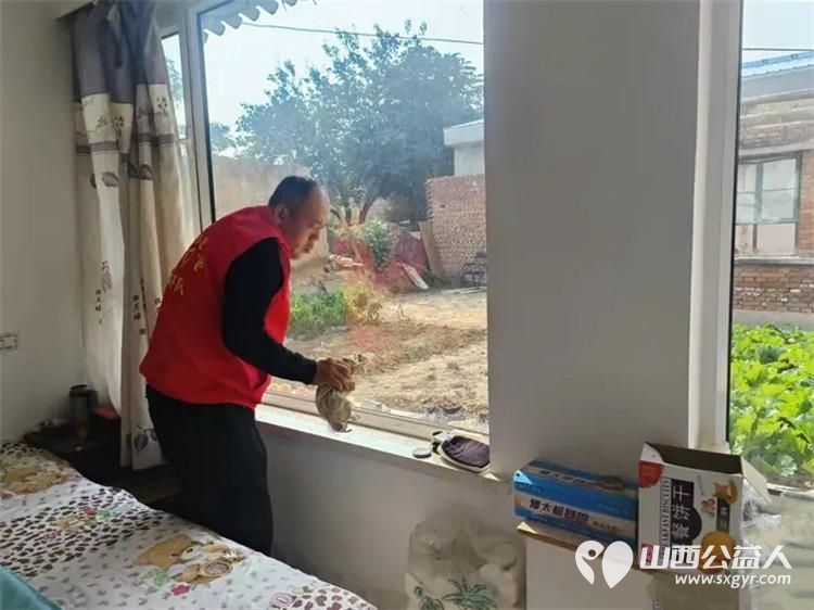 月满中秋送温情志愿服务暖人心----忻府区红色志愿服务队中秋佳节节前走访慰问志愿服务活动慰问生活困难家庭 - 第17张 - 山西公益人 月满中秋送温情志愿服务暖人心----忻府区红色志愿服务队中秋佳节节前走访慰问志愿服务活动慰问生活困难家庭 - 第17张