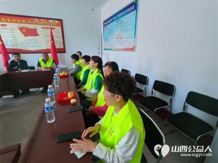 2026年绿丝带爱心助农座谈会在黄砂底村进行，晋城市绿丝带志愿者协会会长司贤斌与黄砂底村书记张建设一起出席活动全力帮助村民解决农产品销售难题助力村民增收乡村发展 - 第8张