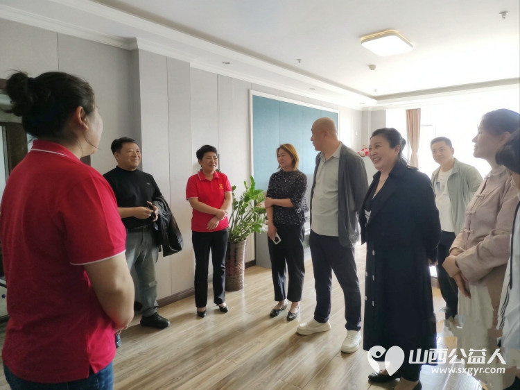 爱心暖桑榆----太原市杨门书院爱心团队走进太原市比家美观摩交流为比家美养护院带来了米面油蔬菜等生活物资以实际行动助力养老服务 - 第5张 - 山西公益人 爱心暖桑榆----太原市杨门书院爱心团队走进太原市比家美观摩交流为比家美养护院带来了米面油蔬菜等生活物资以实际行动助力养老服务 - 第5张