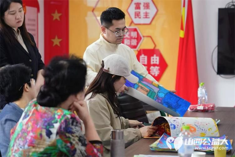 孤独症孩子的热爱值得被世界认真对待----山西省当代美术馆珍视孩子们的作品走进太原市灵星社区服务中心连续三年帮扶资助感恩遇见真正的伯乐 - 第5张 - 山西公益人 孤独症孩子的热爱值得被世界认真对待----山西省当代美术馆珍视孩子们的作品走进太原市灵星社区服务中心连续三年帮扶资助感恩遇见真正的伯乐 - 第5张