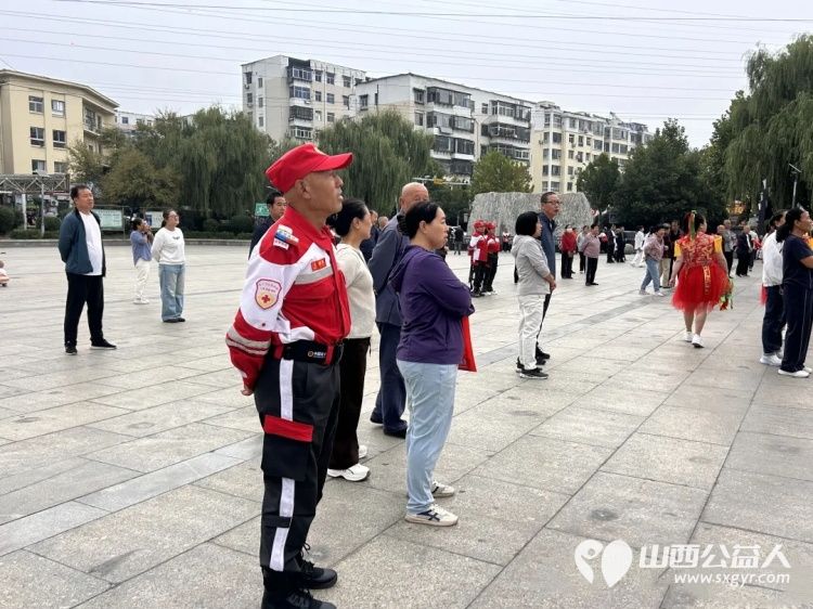 双节护航守平安温情值守暖邻里----阳泉市纵擎救援队圆满保障两场中秋国庆主题文化活动为邻里欢聚共庆佳节筑牢坚实的安全屏障让温馨团圆的节日氛围更添一份安心 - 第4张