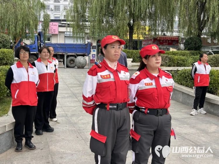 双节护航守平安温情值守暖邻里----阳泉市纵擎救援队圆满保障两场中秋国庆主题文化活动为邻里欢聚共庆佳节筑牢坚实的安全屏障让温馨团圆的节日氛围更添一份安心 - 第3张