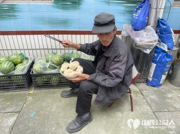 长治市小雨点公益志愿者协会携手长治市雨花斋二部中秋祝福香茶月饼藏着秋日的温柔我们向您与所有朋友送上平安圆满的美好祝福 - 第6张