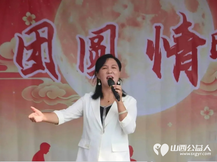 双节送温情歌声暖夕阳----忻州市艳平艺术学校、忻州允诚闲居装裱字画工作室、忻州增寿口腔等单位在福寿康老年公寓公益演出并向老人们捐赠发放了慰问品 - 第18张 - 山西公益人 双节送温情歌声暖夕阳----忻州市艳平艺术学校、忻州允诚闲居装裱字画工作室、忻州增寿口腔等单位在福寿康老年公寓公益演出并向老人们捐赠发放了慰问品 - 第18张