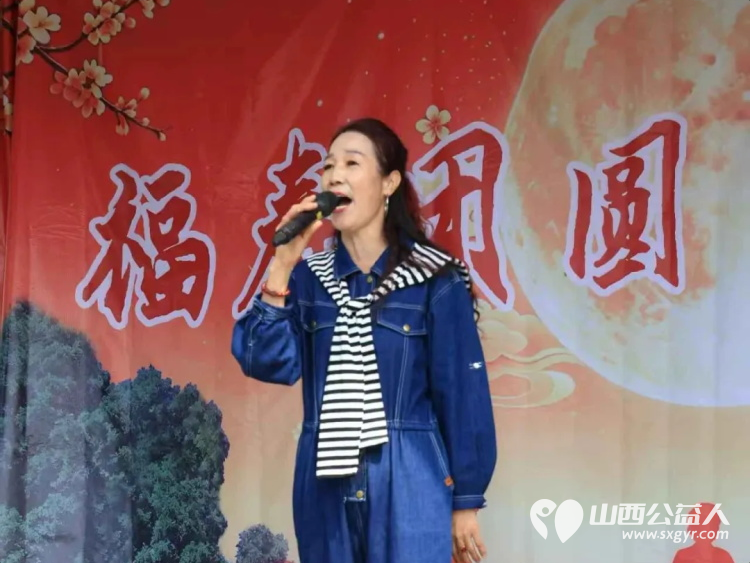 双节送温情歌声暖夕阳----忻州市艳平艺术学校、忻州允诚闲居装裱字画工作室、忻州增寿口腔等单位在福寿康老年公寓公益演出并向老人们捐赠发放了慰问品 - 第20张 - 山西公益人 双节送温情歌声暖夕阳----忻州市艳平艺术学校、忻州允诚闲居装裱字画工作室、忻州增寿口腔等单位在福寿康老年公寓公益演出并向老人们捐赠发放了慰问品 - 第20张