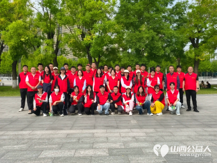 志愿点亮龙城----2026年的太原马拉松太原市志愿者小分队一群志同道合的伙伴为太原市马拉松比赛服务我们守护赛道赛道也见证着我们的成长我们服务城市城市也回馈给我们最温暖的记忆 - 第1张 - 山西公益人 志愿点亮龙城----2026年的太原马拉松太原市志愿者小分队一群志同道合的伙伴为太原市马拉松比赛服务我们守护赛道赛道也见证着我们的成长我们服务城市城市也回馈给我们最温暖的记忆 - 第1张