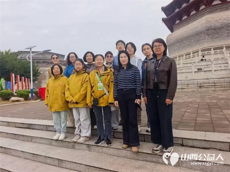 中秋节节日期间山西省长治文保志愿者服务中心组织志愿者在城隍庙多地同步开展义务讲解活动助力游客感受长治本地的历史文化魅力 - 第26张 - 山西公益人 中秋节节日期间山西省长治文保志愿者服务中心组织志愿者在城隍庙多地同步开展义务讲解活动助力游客感受长治本地的历史文化魅力 - 第26张