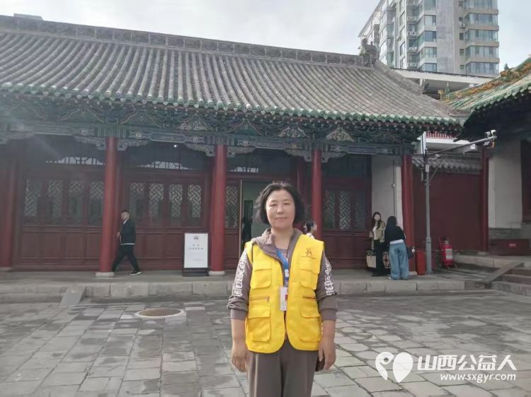 中秋节节日期间山西省长治文保志愿者服务中心组织志愿者在城隍庙多地同步开展义务讲解活动助力游客感受长治本地的历史文化魅力 - 第17张 - 山西公益人 中秋节节日期间山西省长治文保志愿者服务中心组织志愿者在城隍庙多地同步开展义务讲解活动助力游客感受长治本地的历史文化魅力 - 第17张
