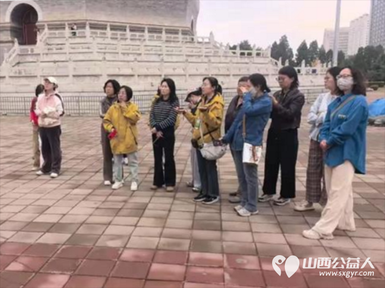 中秋节节日期间山西省长治文保志愿者服务中心组织志愿者在城隍庙多地同步开展义务讲解活动助力游客感受长治本地的历史文化魅力 - 第23张 - 山西公益人 中秋节节日期间山西省长治文保志愿者服务中心组织志愿者在城隍庙多地同步开展义务讲解活动助力游客感受长治本地的历史文化魅力 - 第23张