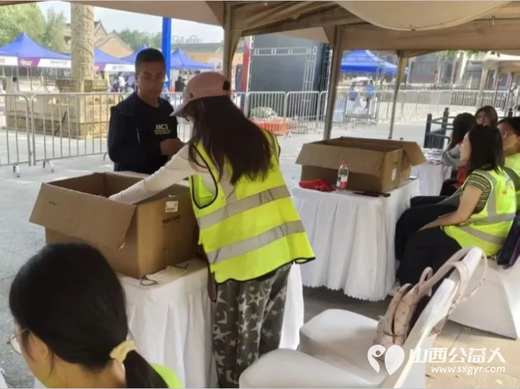 青春护航健康跑志愿点亮甜美风 | 2026晋中青春之城健康跑11公里挑战赛志愿服务圆满收官用心用情服务赛事和参赛人员让志愿红成了赛道上最温暖的底色 - 第12张