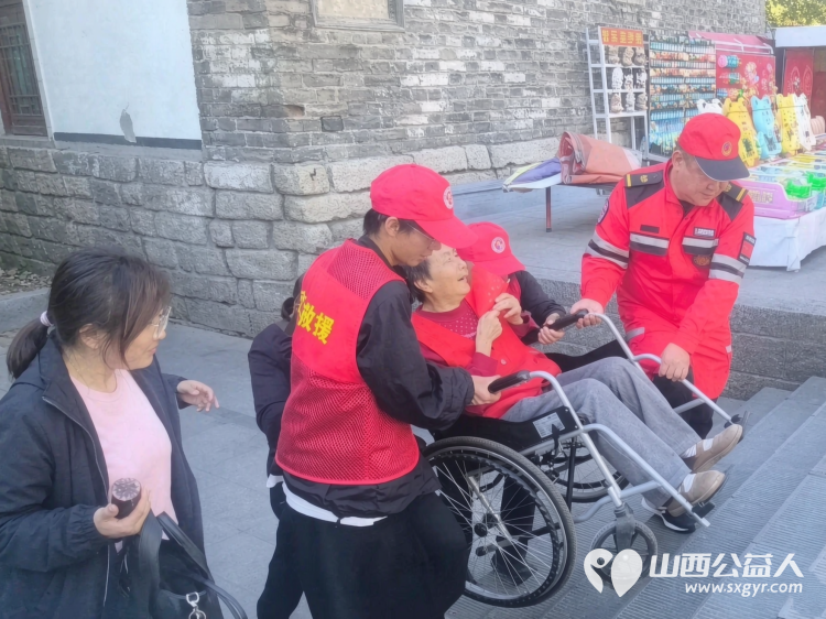 国庆守护不打烊----忻府区蓝盾应急救援队坚守忻州古城禹王洞安保一线全员坚守两大景区执勤一线以责任筑牢安全防线用坚守献礼伟大祖国华诞 - 第5张 - 山西公益人 国庆守护不打烊----忻府区蓝盾应急救援队坚守忻州古城禹王洞安保一线全员坚守两大景区执勤一线以责任筑牢安全防线用坚守献礼伟大祖国华诞 - 第5张