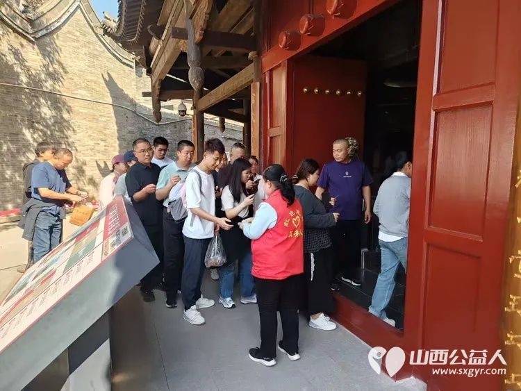 红色文脉润人心----忻府区红色志愿服务队在忻州市博物馆志愿值守三天用心服务每一位前来参观的游客用实际行动传播红色文化 - 第11张