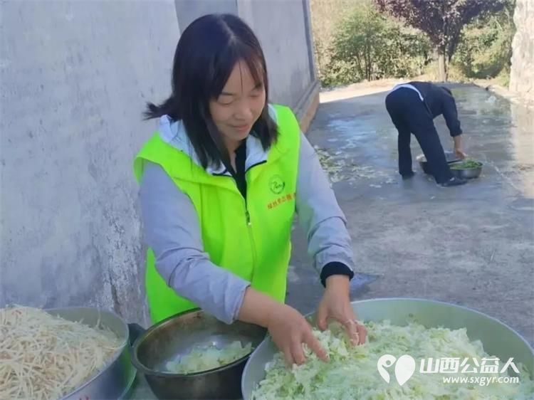 志愿助力太极盛会｜晋城市绿丝带志愿者护航陈卜故里太极拳邀请赛引导选手就位维护赛场秩序用志愿服务传递温暖力量为家乡文体事业发展添砖加瓦 - 第14张