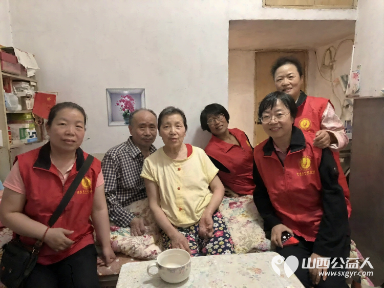 阳泉市义工联合会2026年9月组织义工开展幸福家园敬老服务活动30名义工对各社区的13位服务对象提供了志愿服务服务总时长达205.5小时 - 第1张
