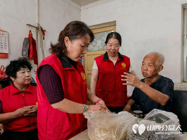 阳泉市义工联合会2026年9月组织义工开展幸福家园敬老服务活动30名义工对各社区的13位服务对象提供了志愿服务服务总时长达205.5小时 - 第15张
